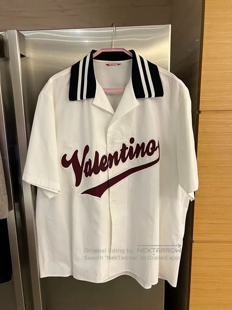 Valentino Valentino Lettered short-sleeved shirt Size XL / US 12-14 / IT 48-50 - 1 Thumbnail