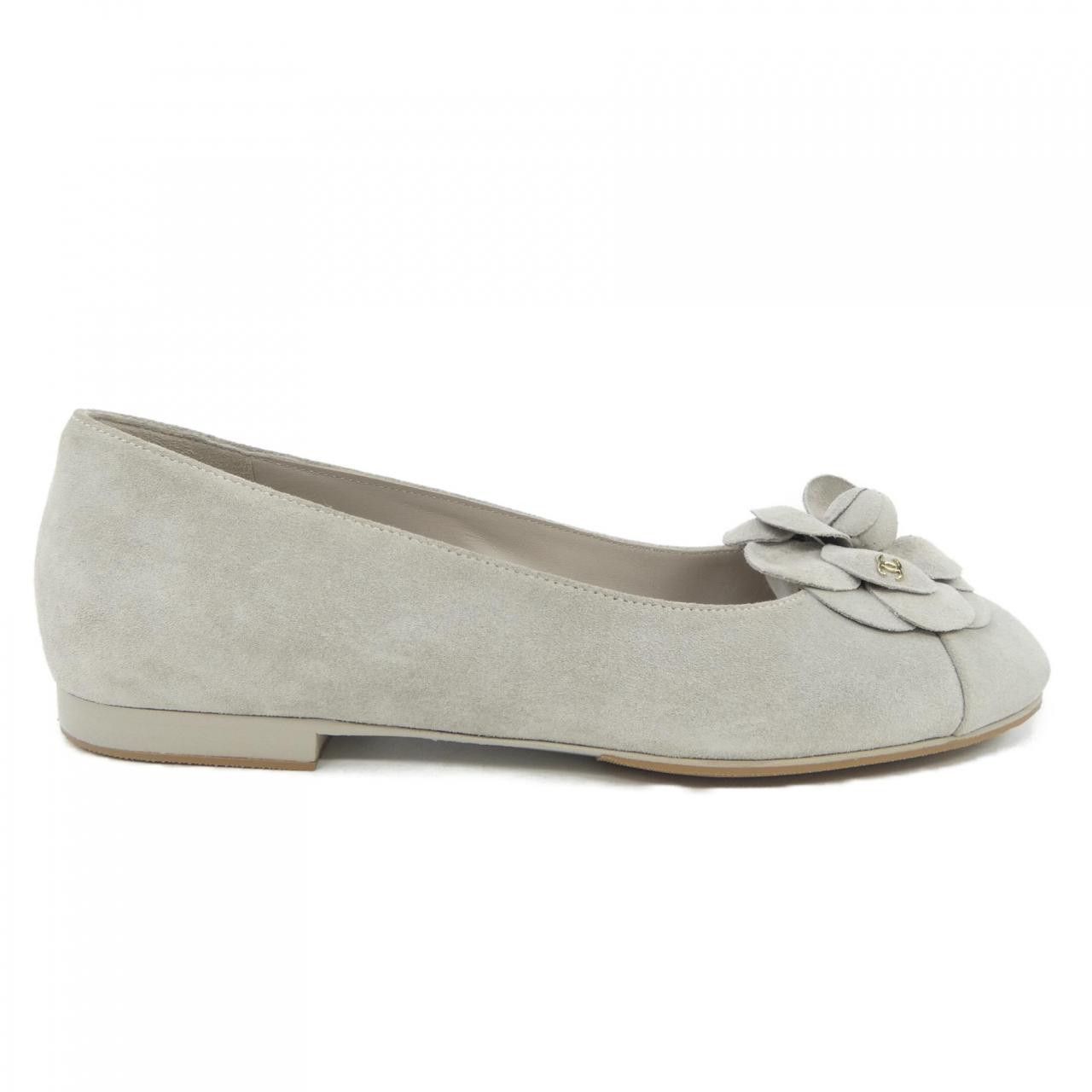 Chanel Chanel Chanel Ballerina Suede Calfskin Flats Suede Shoes G45494B15867 DUTY FREE for USA Size ONE SIZE - 1 Thumbnail