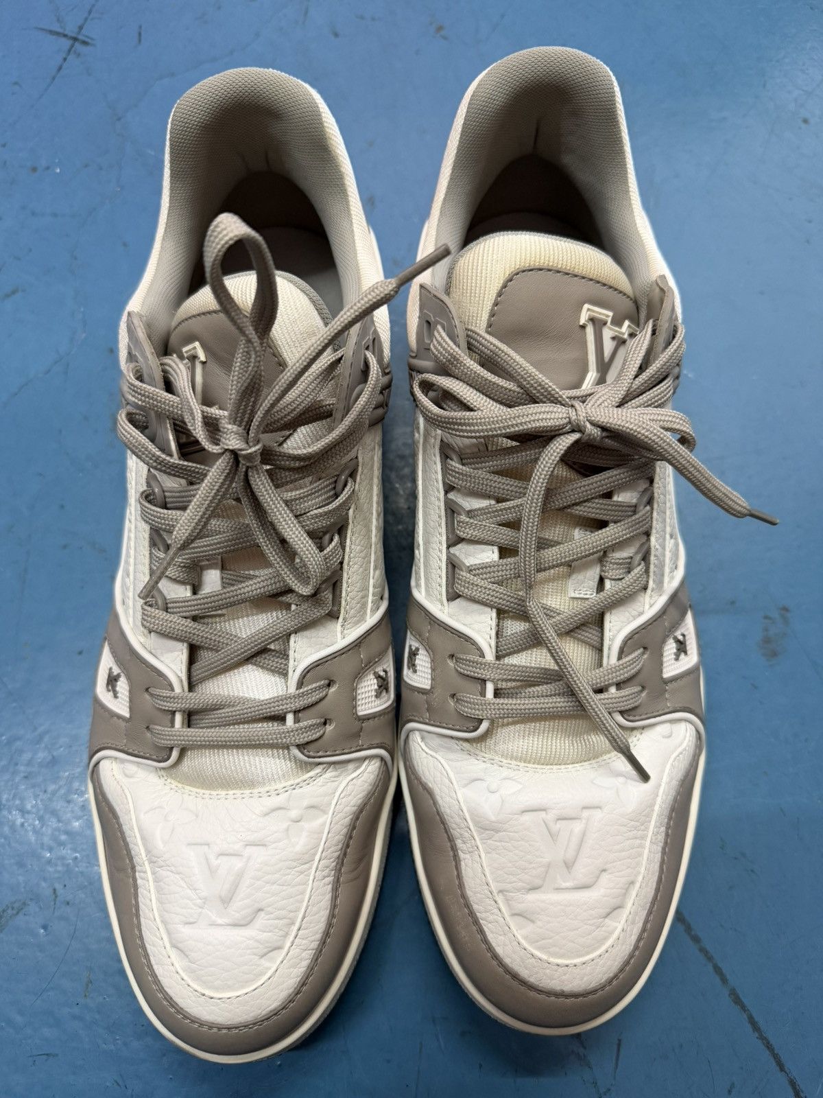 Louis Vuitton LOUIS VUITTON SNEAKERS Size US 12 / EU 45 - 1 Thumbnail