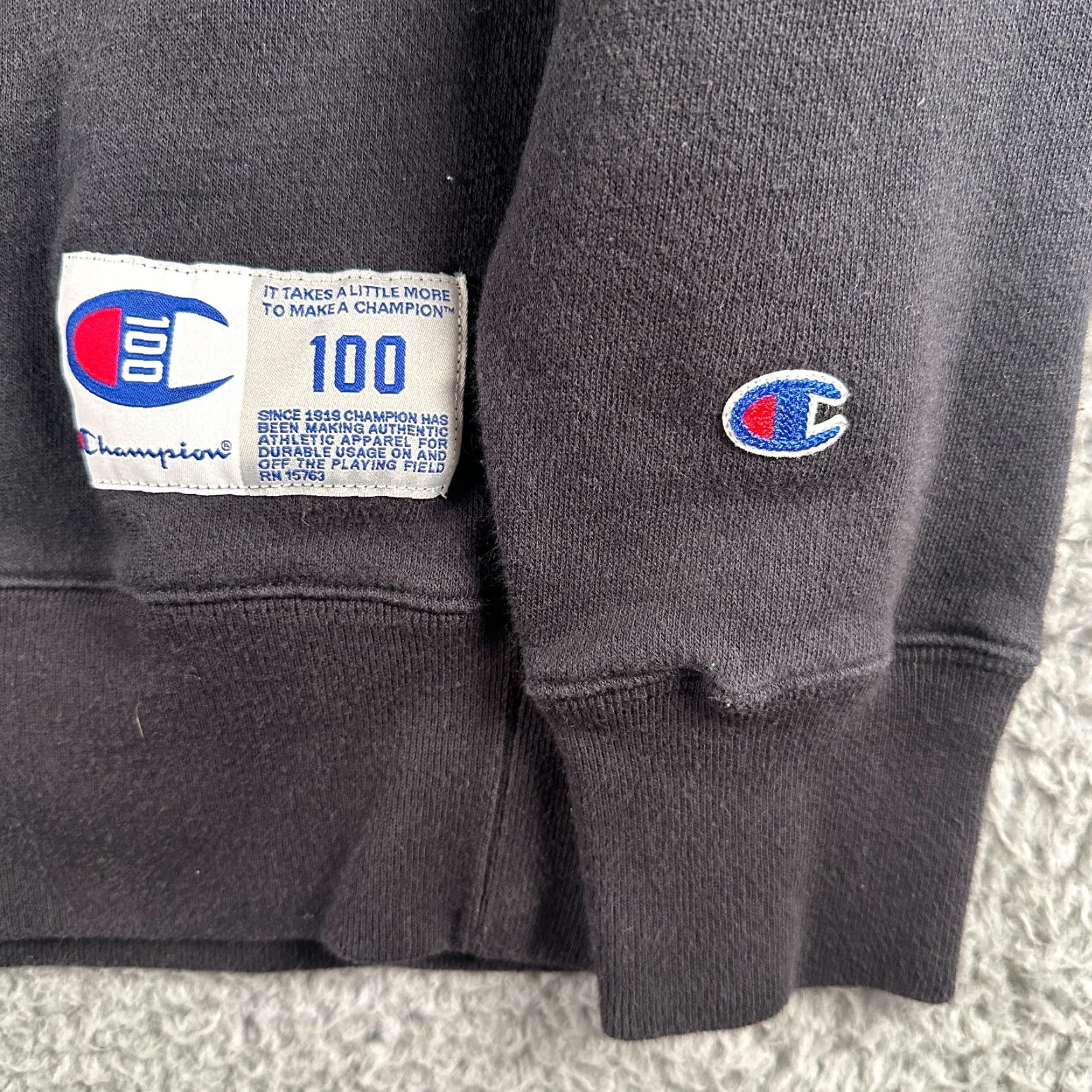 Champion VINTAGE Champion Sweatshirt Womens Medium Black Logo 100 Anniversary Graphic Long Sleeve Size M / US 6-8 / IT 42-44 - 2 Thumbnail