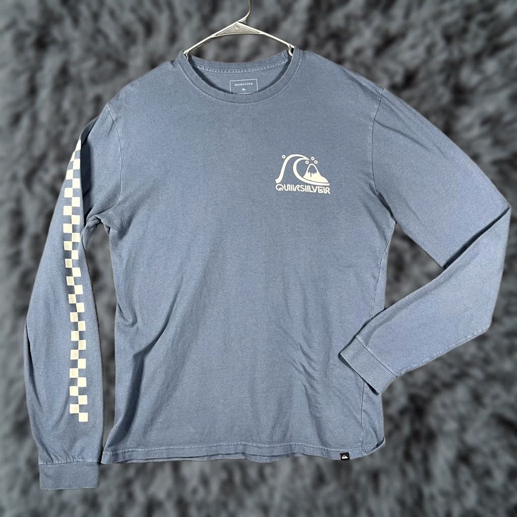 Quiksilver Quiksilver Shirt Mens Medium Blue Long Sleeve Wave Volcano Surf Graphic Tee Size US M / EU 48-50 / 2 - 1 Thumbnail