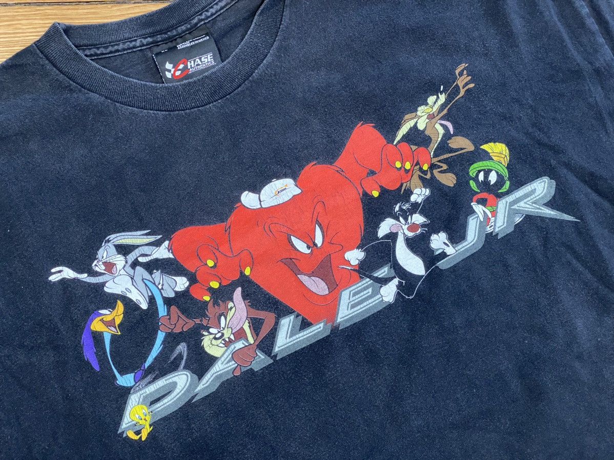 Chase Authentics × NASCAR × Vintage Dale Earnhardt Jr Loony toons XL Size US XL / EU 56 / 4 - 2 Thumbnail