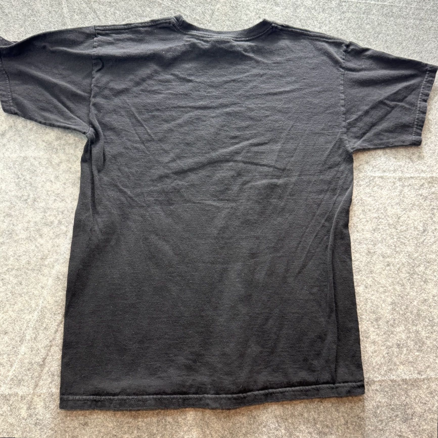 Obey VINTAGE Obey Shirt Mens Medium Black Graphic Tee Hand Globe Earth Streetwear Skate Rare Size US M / EU 48-50 / 2 - 5 Thumbnail