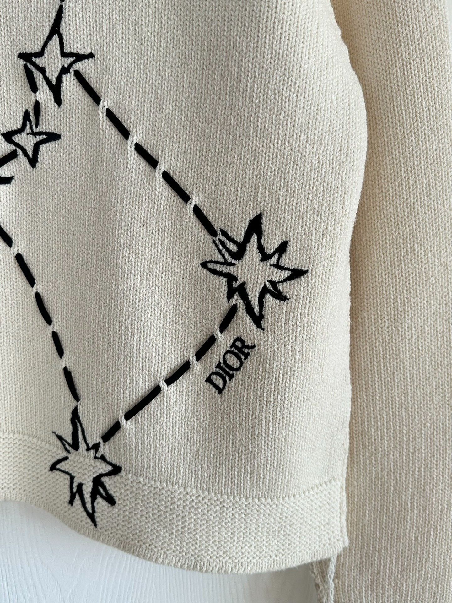 Dior Dior Beige Embroidered Star Sweater Size US M / EU 48-50 / 2 - 5 Thumbnail