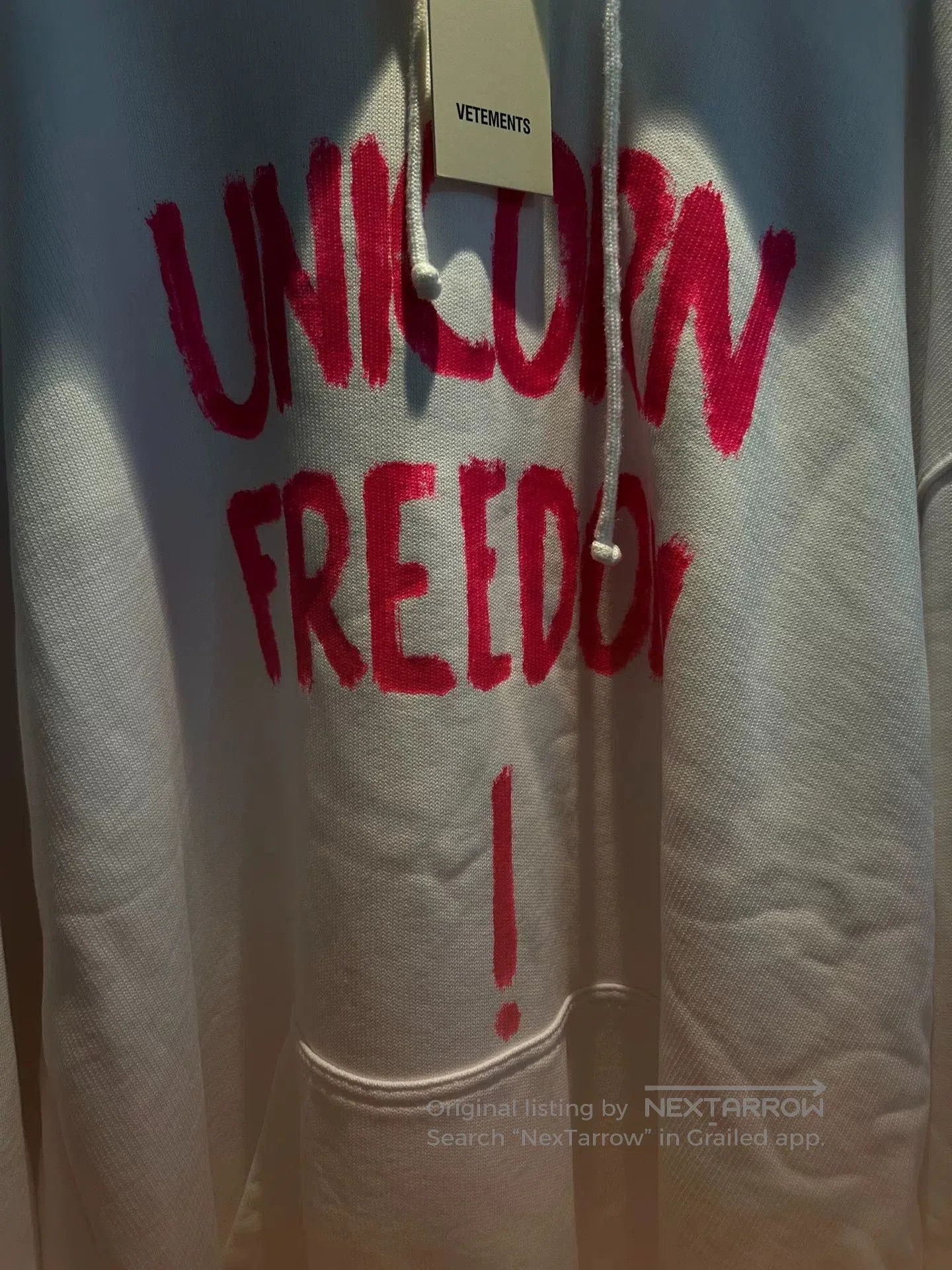 Vetements vetements unicorn sweatshirt with pink lettering. Size US XS / EU 42 / 0 - 3 Thumbnail