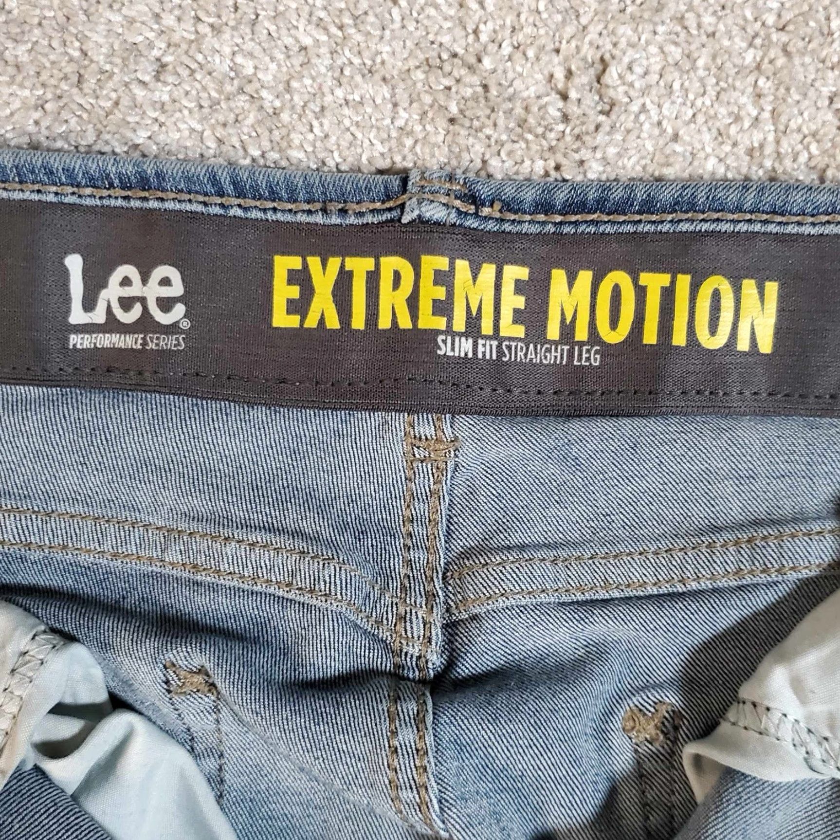 Lee LEE Jeans Mens Slim Fit Straight Leg 29x31 Blue Extreme Motion Stretch Denim 5-Pocket USA College Hip Hop Classic City American 80s? Size US 29 - 2 Thumbnail