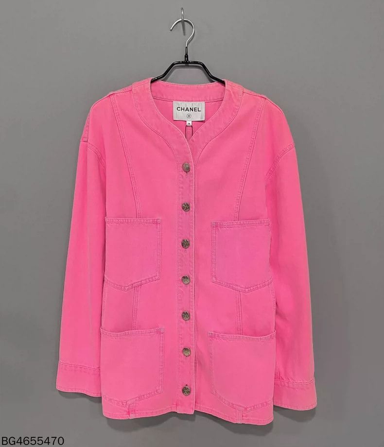 Chanel Chanel Rose red denim jacket Size XS / US 0-2 / IT 36-38 - 1 Thumbnail