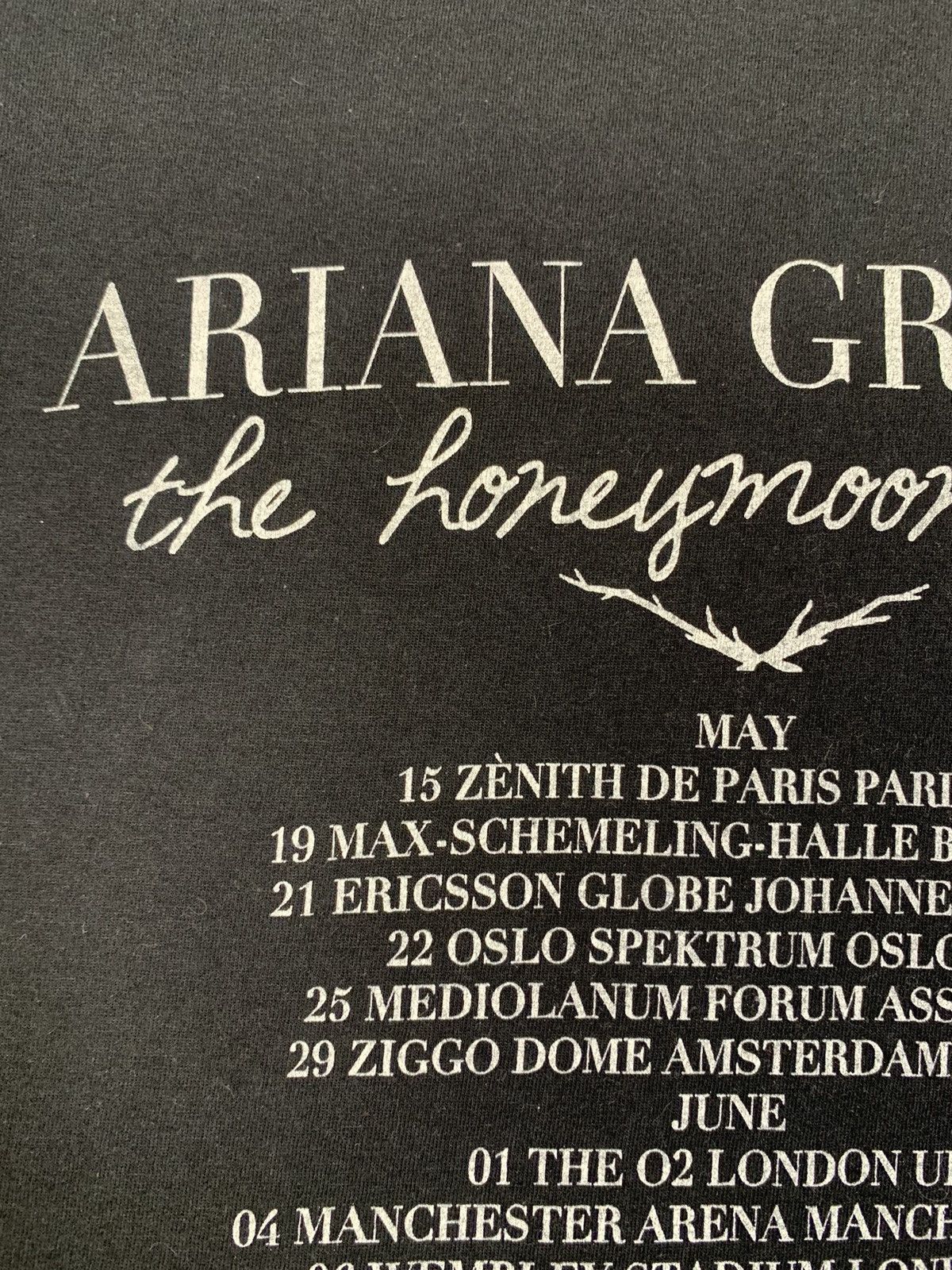 Other Ariana Grande The Honeymoon Tour T-shirt Size US S / EU 44-46 / 1 - 20 Thumbnail
