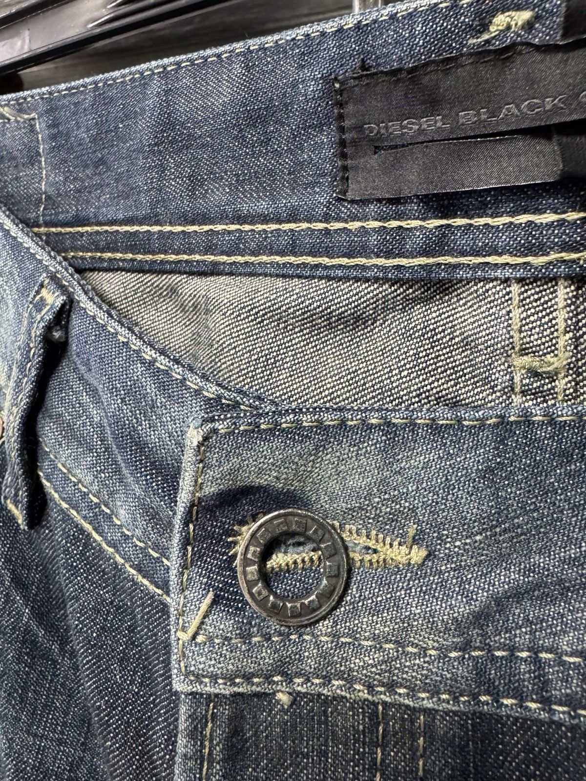 Diesel Black Gold Diesel Black Gold Distressed Denim Jeans Made in Italy Size US 31 - 4 Thumbnail
