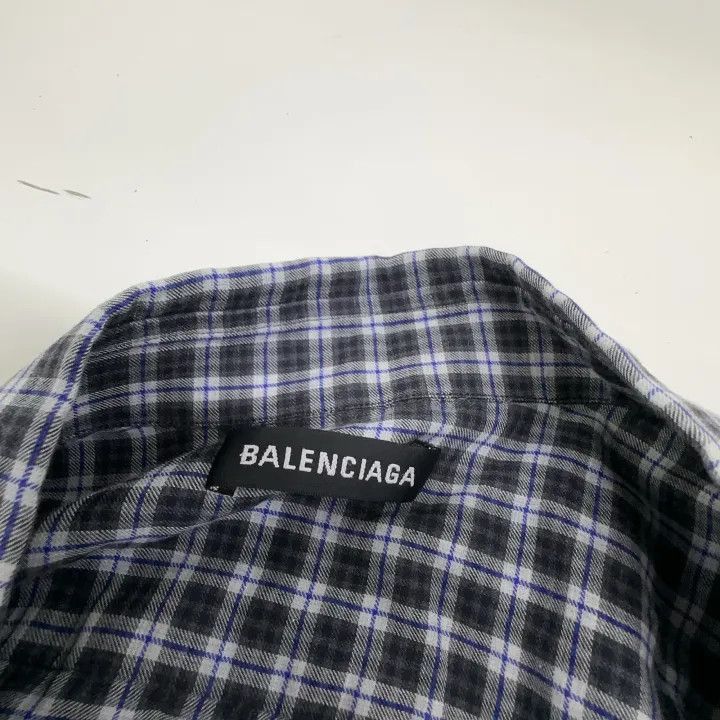 Balenciaga Balenciaga Balenciaga Casual Stylish Plaid ButtonUp Shirt Size US M / EU 48-50 / 2 - 5 Thumbnail
