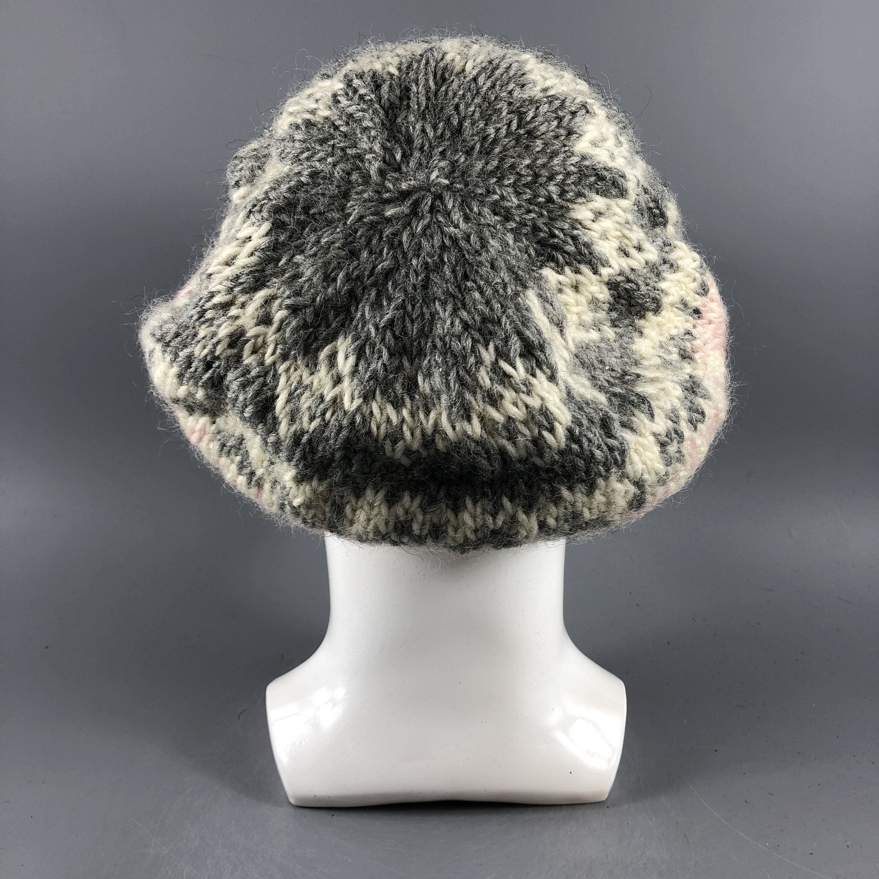 Japanese Brand × Vintage Womens 2oz Visor Beanie Snow Hat Snow Cap -D609 Size ONE SIZE - 2 Thumbnail