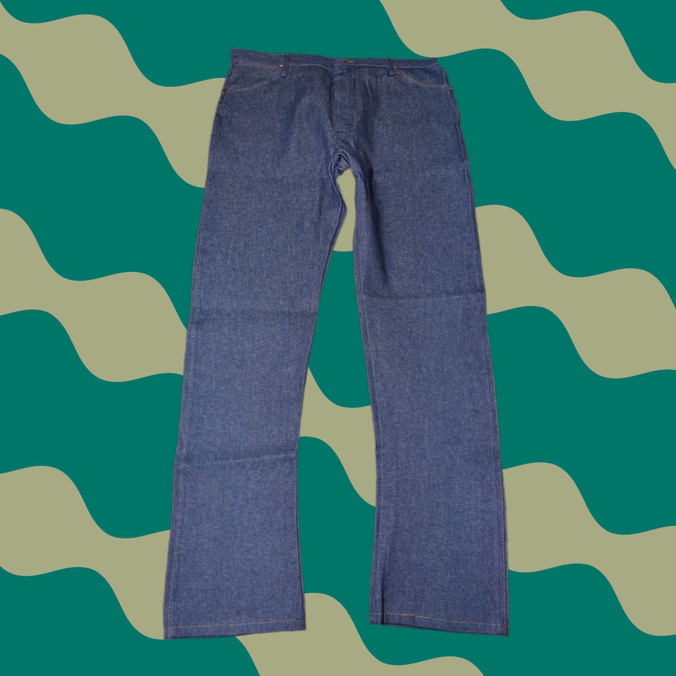 Wrangler VINTAGE Wrangler Cowboy Cut Competition Jeans Dark Wash 42x36 Mens Jeans Bootcut Heavyweight Denim 42 36 Blue Wrangler Cowboy Cut Size US 42 / EU 58 - 1 Thumbnail