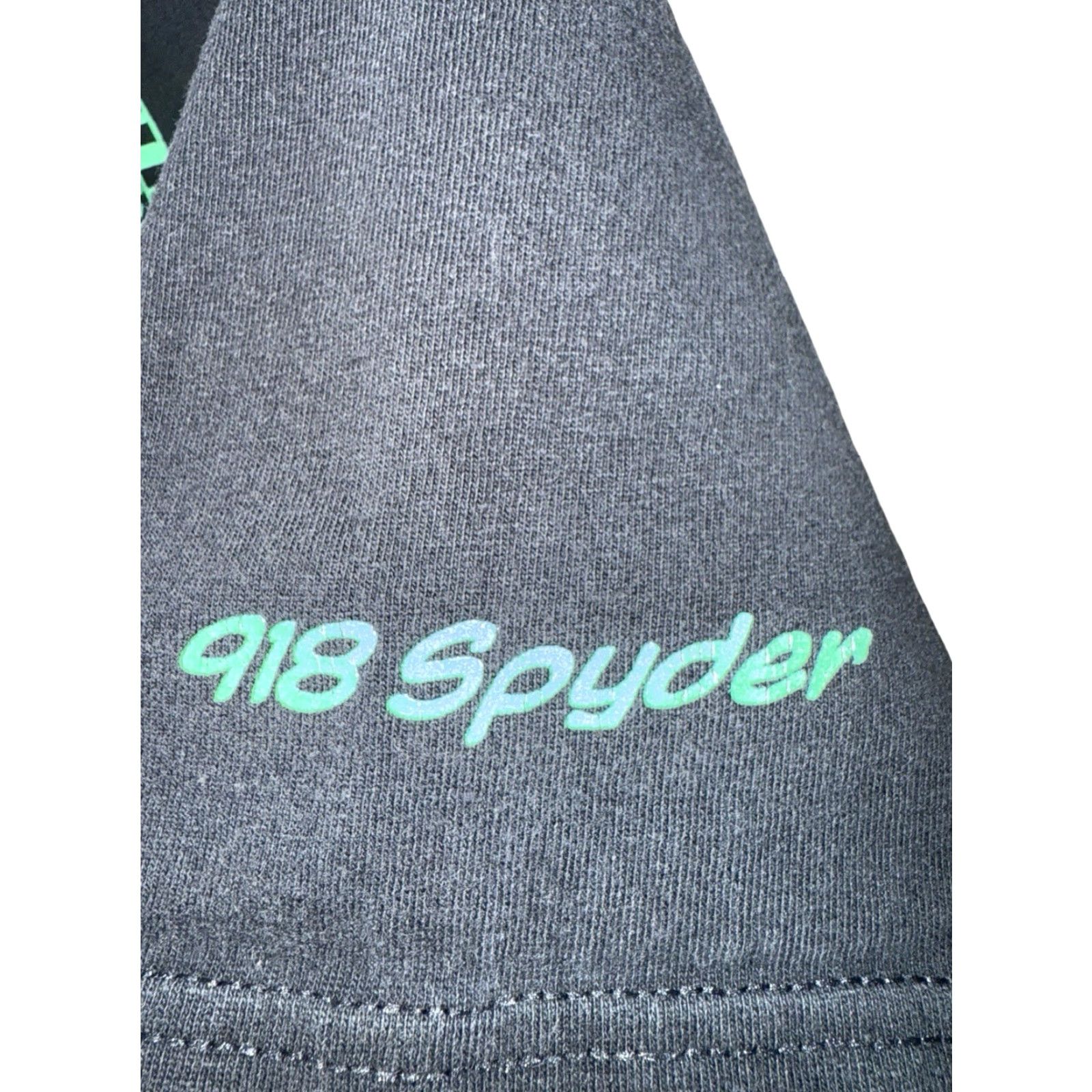 Spyder VINTAGE Porsche 918 Spyder Green Still Mean Promo Shirt L RARE Men T-Shirt Black XS? No, size L. Size US L / EU 52-54 / 3 - 6 Thumbnail