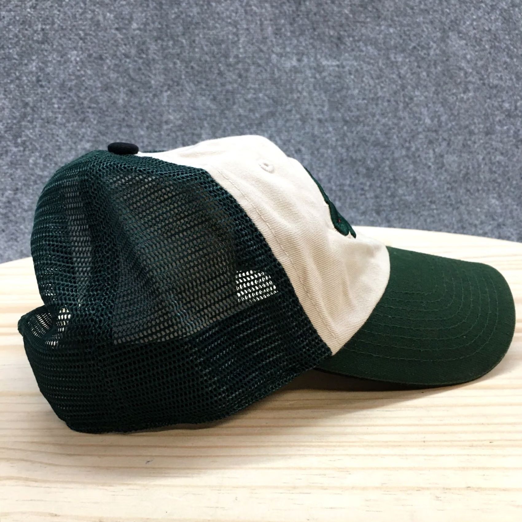 Vintage Minnesota Wild Fan Favorite Trucker Hat Men Green OS Adjustable Embroidered Logo Size ONE SIZE - 5 Thumbnail