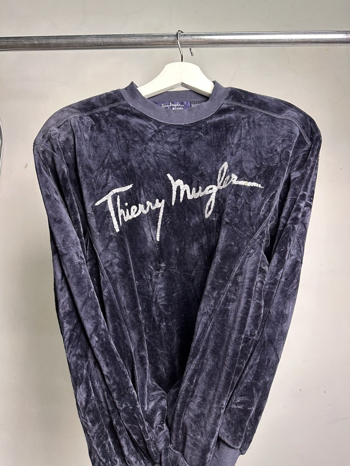 Thierry Mugler Vintage Thierry Mugler Velour Crewneck Sweatshirt Size M / US 6-8 / IT 42-44 - 13 Thumbnail