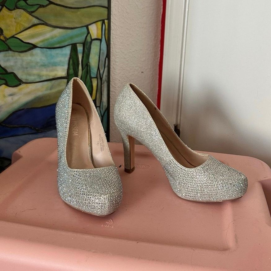 Other de blossom collection jonny silver rhinestone heels Size US 8 / IT 38 - 2 Thumbnail