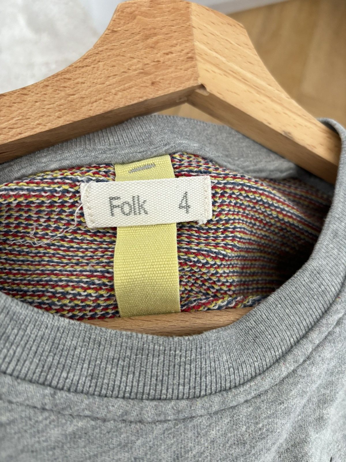 Vintage Blouse with a feminist message ;) Size M / US 6-8 / IT 42-44 - 5 Thumbnail