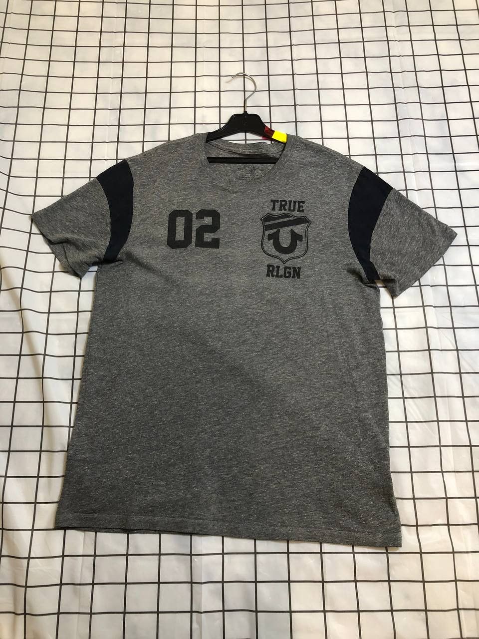 True Religion Vintage Y2K grayT-shirt True Religion big print #02 Size US M / EU 48-50 / 2 - 1 Thumbnail