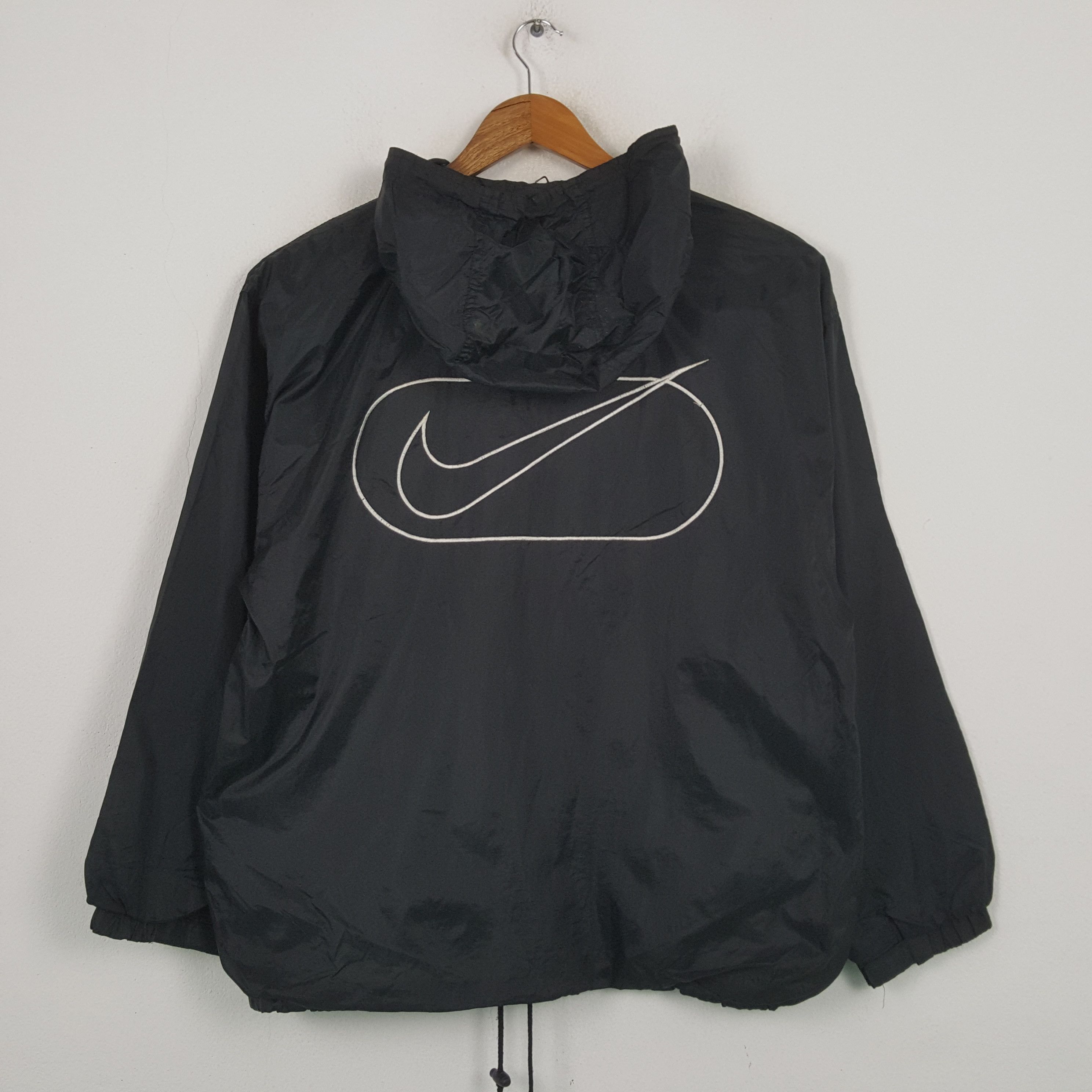 Vintage Nike Sportswear Zipper Windbreaker Hoodie RR4