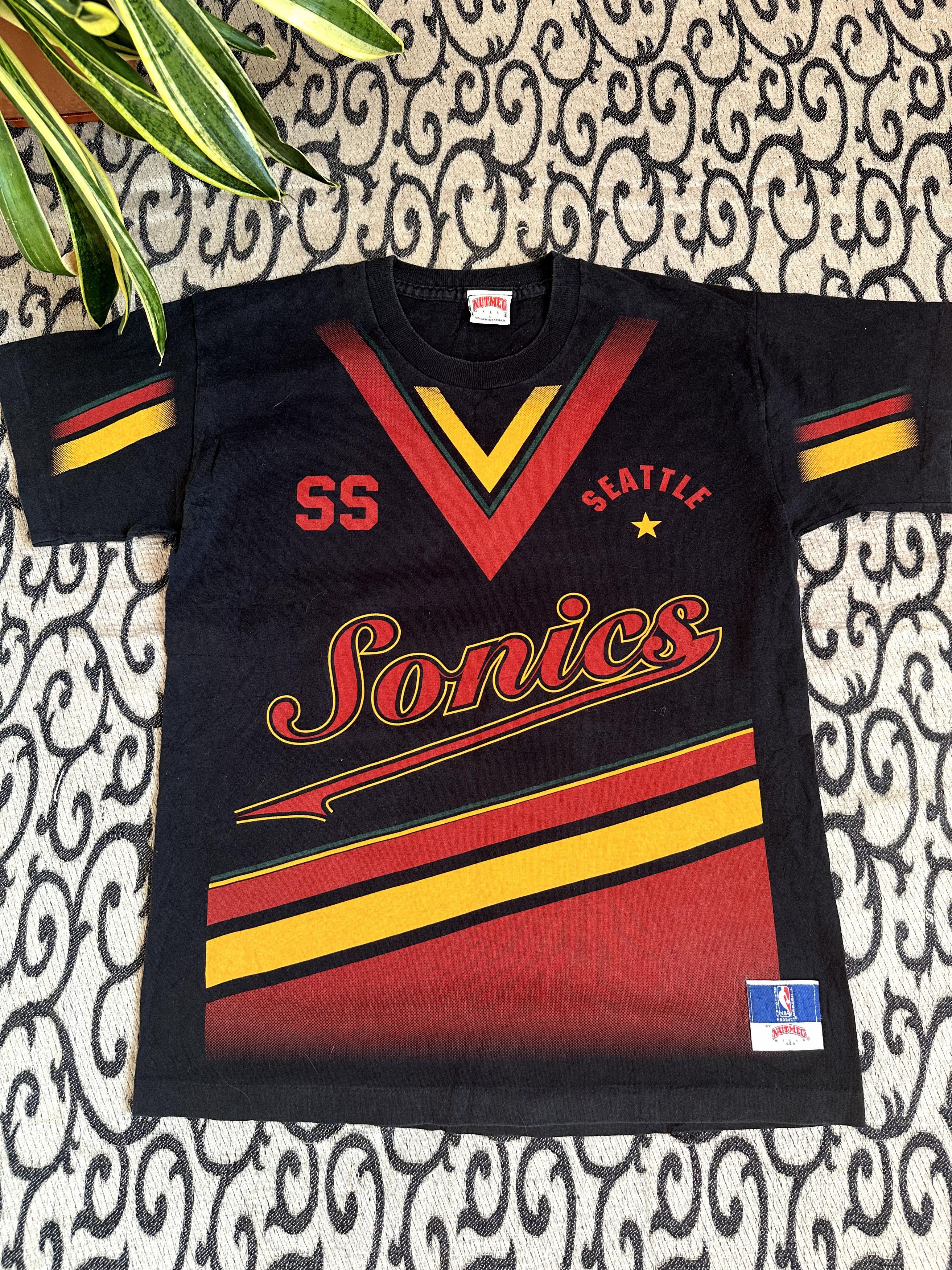 NBA × Nutmeg Vintage 90s Sonic Seattle NBA Nutmeg Made In UK Streetwear Size US L / EU 52-54 / 3 - 4 Thumbnail