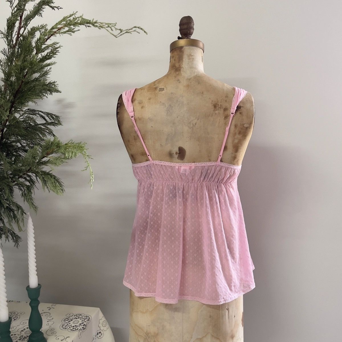 Victoria's Secret Victoria’s Secret Pink Heart Mesh Camisole (S) Size S / US 4 / IT 40 - 12 Thumbnail