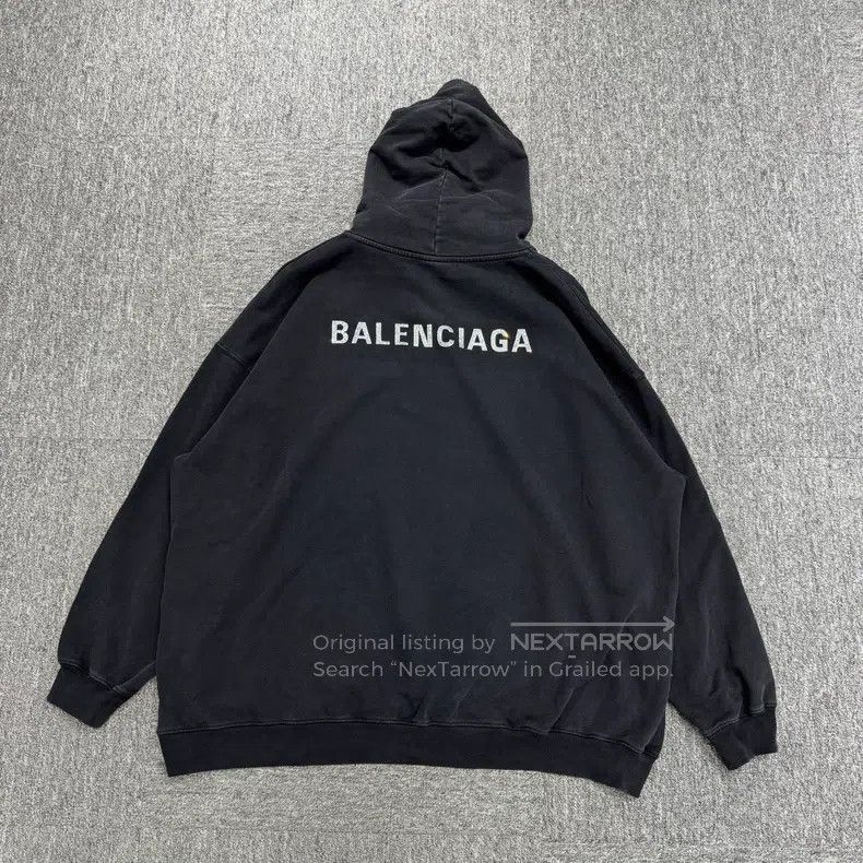 Balenciaga Balenciaga Distressed Diamond Lettering Hooded Sweatshirt Size US M / EU 48-50 / 2 - 5 Thumbnail