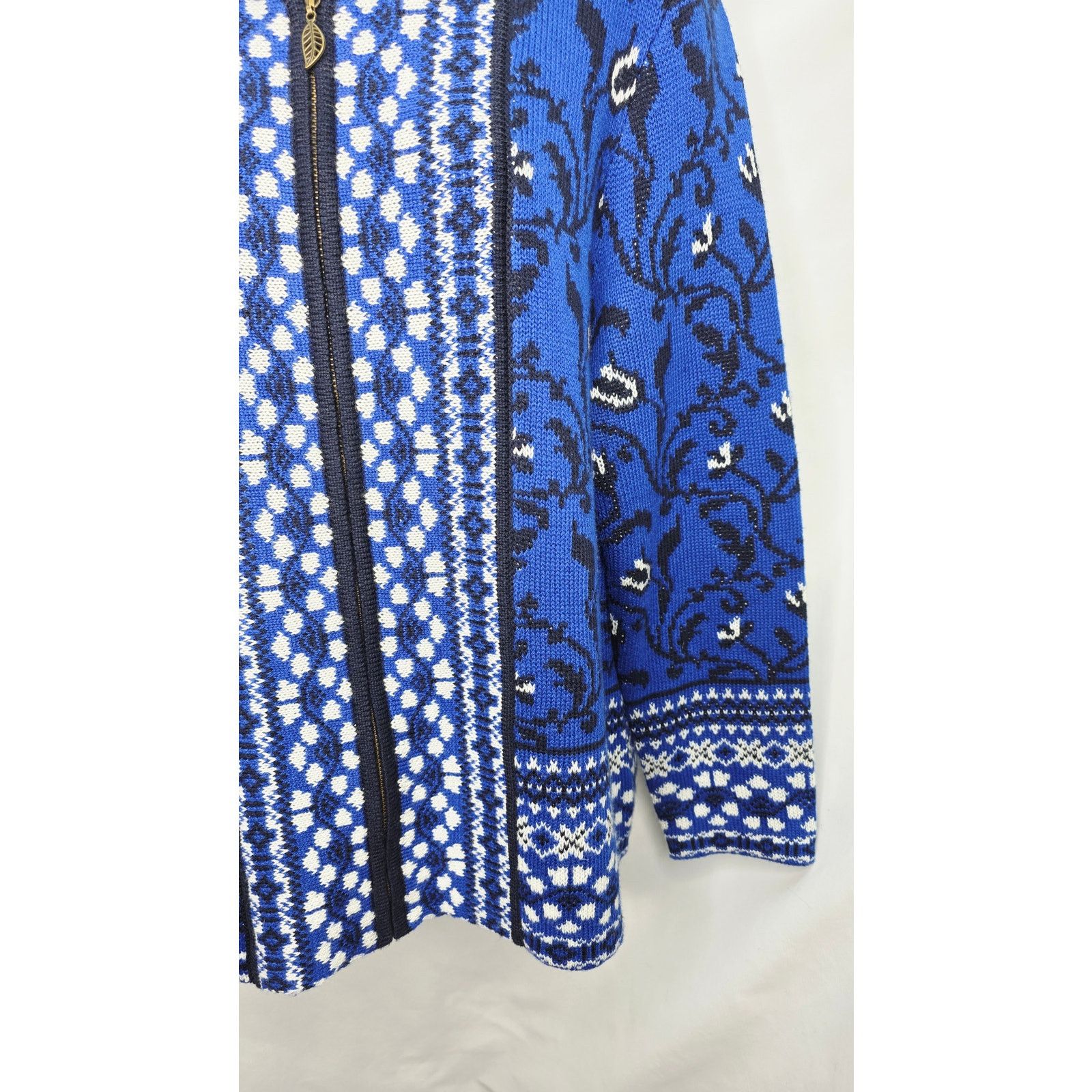 Other Zipper Front Blue & Black Floral Fair Isle Cardigan Sweater Size L / US 10 / IT 46 - 5 Thumbnail