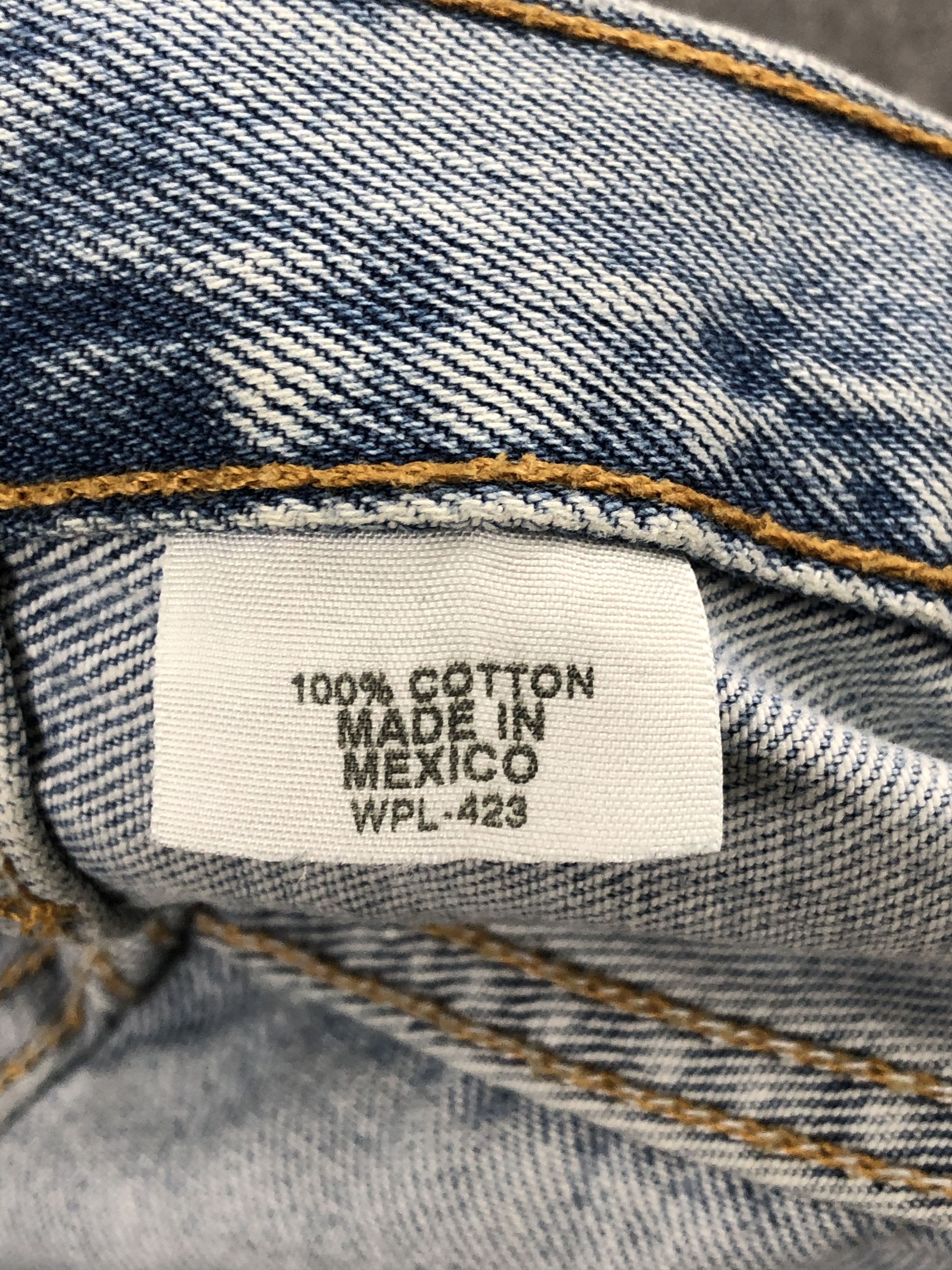 Levi's Vintage Levis 501 Light Washed Jeans DP2262 Size US 40 / EU 56 - 9 Thumbnail