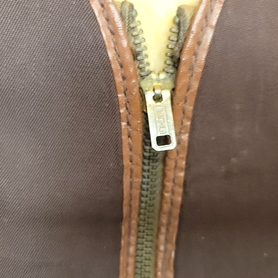 Vintage VINTAGE Shearling Vest Mens M Brown Wool Lining Western Ranch Workwear 70s Zip Zipper Cowboys Cowboys Mens Size US M / EU 48-50 / 2 - 3 Thumbnail