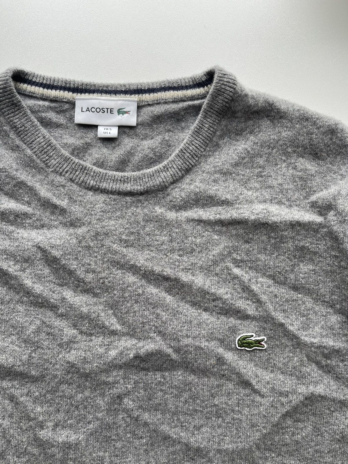 Lacoste 100% wool Lacoste sweater Grey L size Size US L / EU 52-54 / 3 - 2 Thumbnail