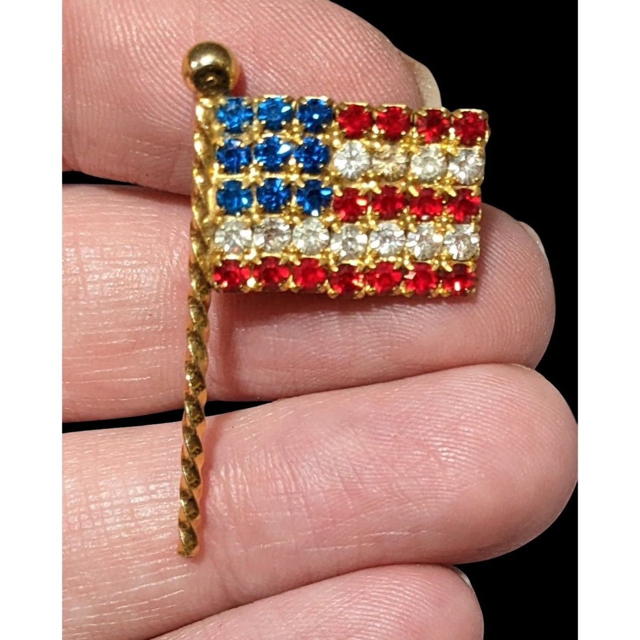 Other Vintage Gold Tone Rhinestone American Flag Brooch Size ONE SIZE - 3 Thumbnail