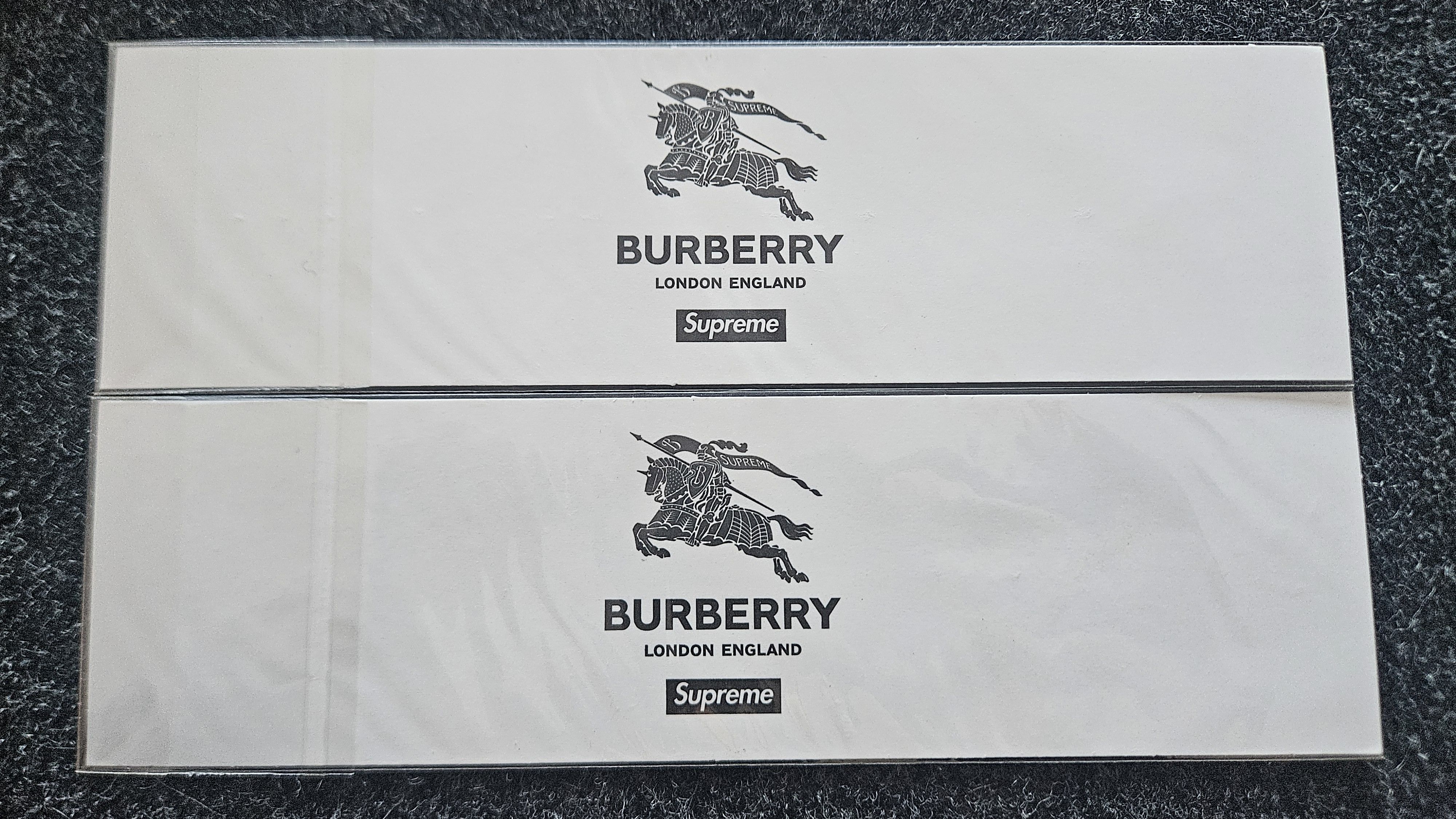 Burberry × Supreme SUPREME Burberry Box Logo Sticker Set Size ONE SIZE - 2 Thumbnail