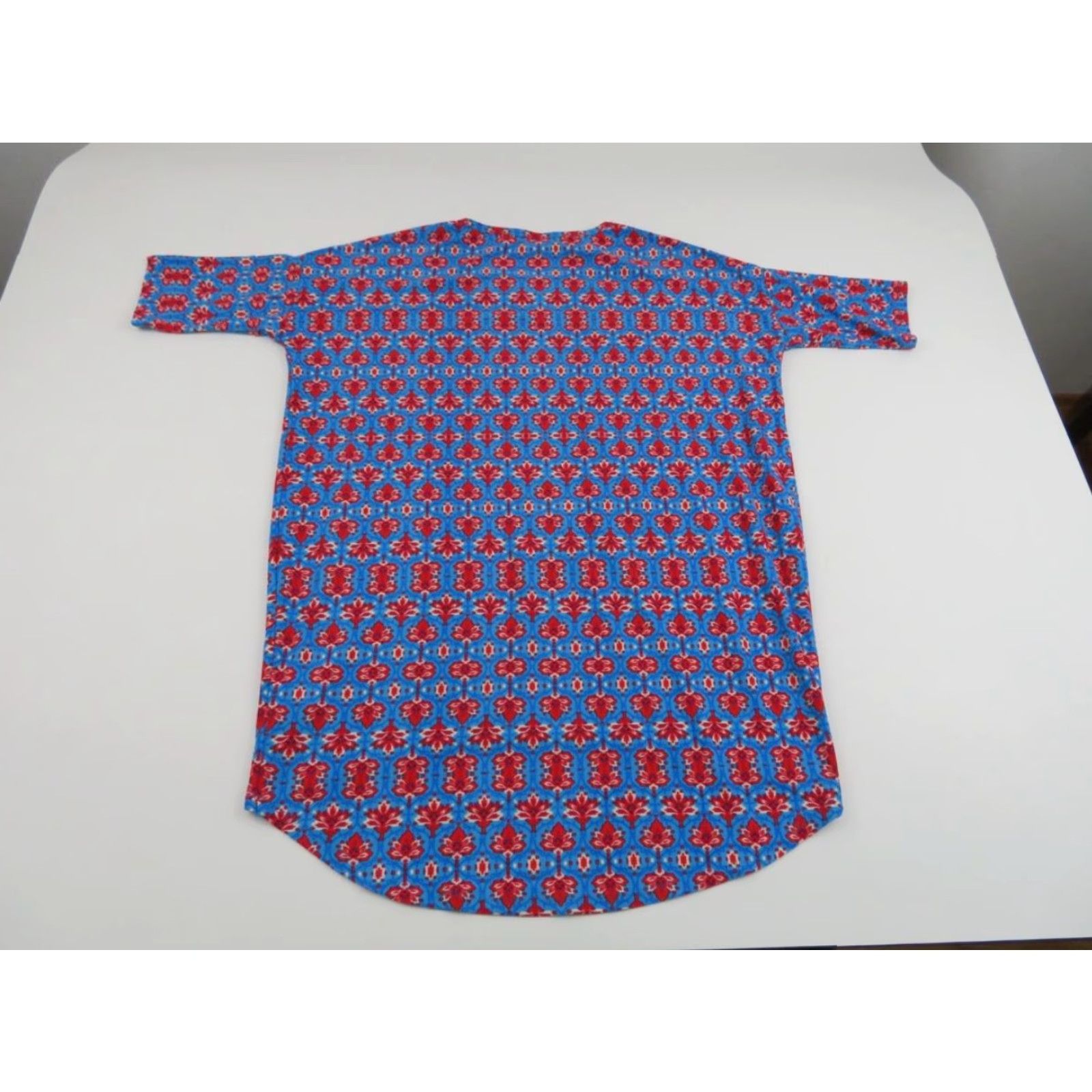 Vintage LuLaRoe Irma T Shirt Blue Red Floral Tunic XXS High Low Shirt Womens Floral Tee EUC Size XXS / US 00 / IT 34 - 5 Thumbnail
