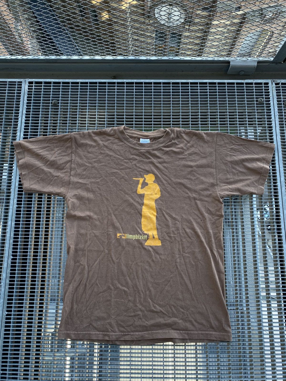 Band Tees Vintage 00s Limp Bizkit T-Shirt Size US M / EU 48-50 / 2 - 1 Thumbnail