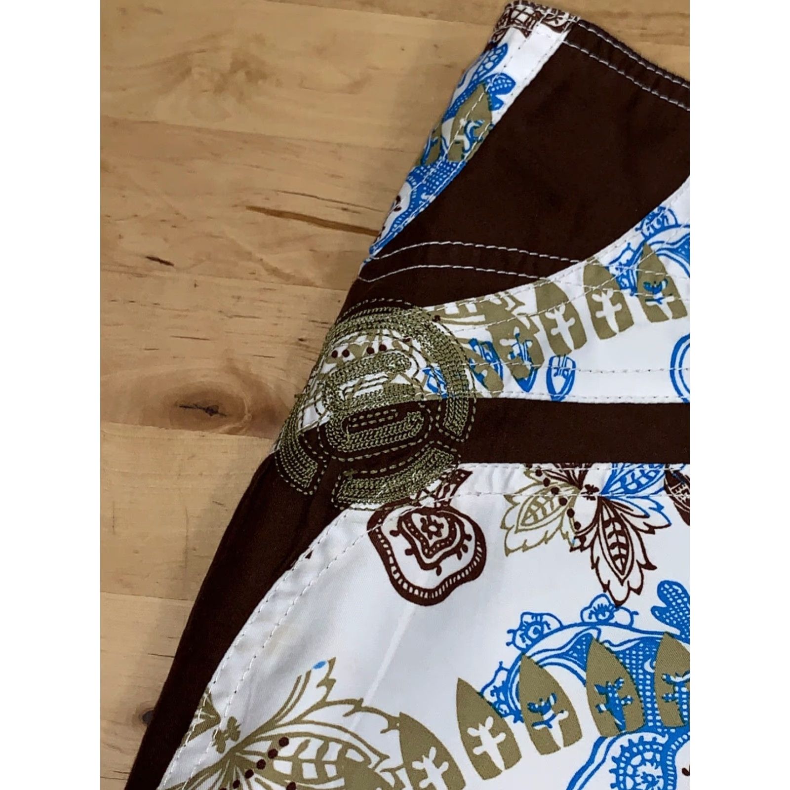 Swims Ezekiel Mens Board Shorts 36 Paisley Abstract Beach Surf Swim #6296 | White | 30 | Beach | Surfing | Board Shorts | Mens Size US 30 / EU 46 - 8 Thumbnail