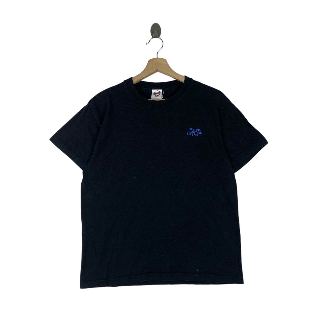 Vintage DEMON SLAYER ANIME Kimetsu No Yaiba Giyu Tomioka Tee Shirt Size US M / EU 48-50 / 2 - 1 Thumbnail