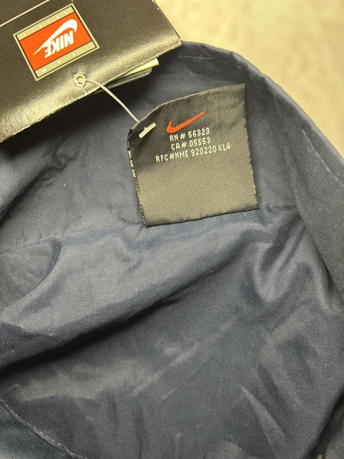 Other Light jacket Nike Vintage new (90s) Size US L / EU 52-54 / 3 - 4 Thumbnail