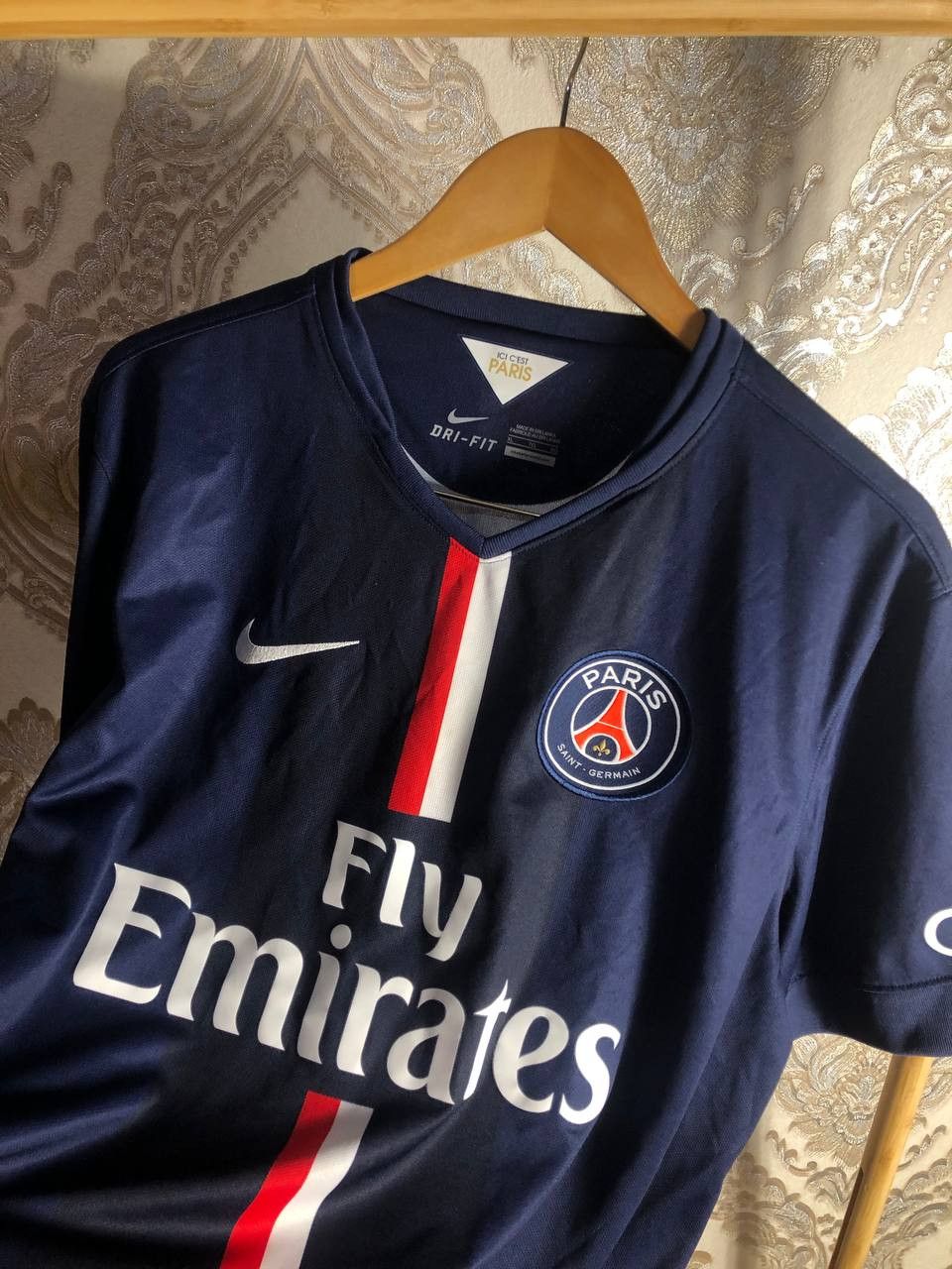 Nike Vintage Nike FC PSG Paris France Soccer Jersey Retro Y2K Size US XL / EU 56 / 4 - 2 Thumbnail