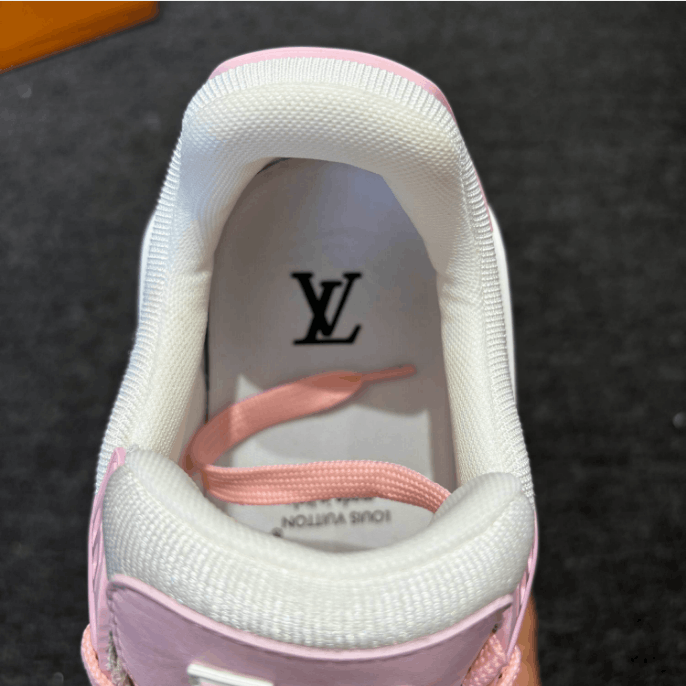 Louis Vuitton Louis Vuitton Low-Top Sneakers Size US 10 / IT 40 - 15 Thumbnail