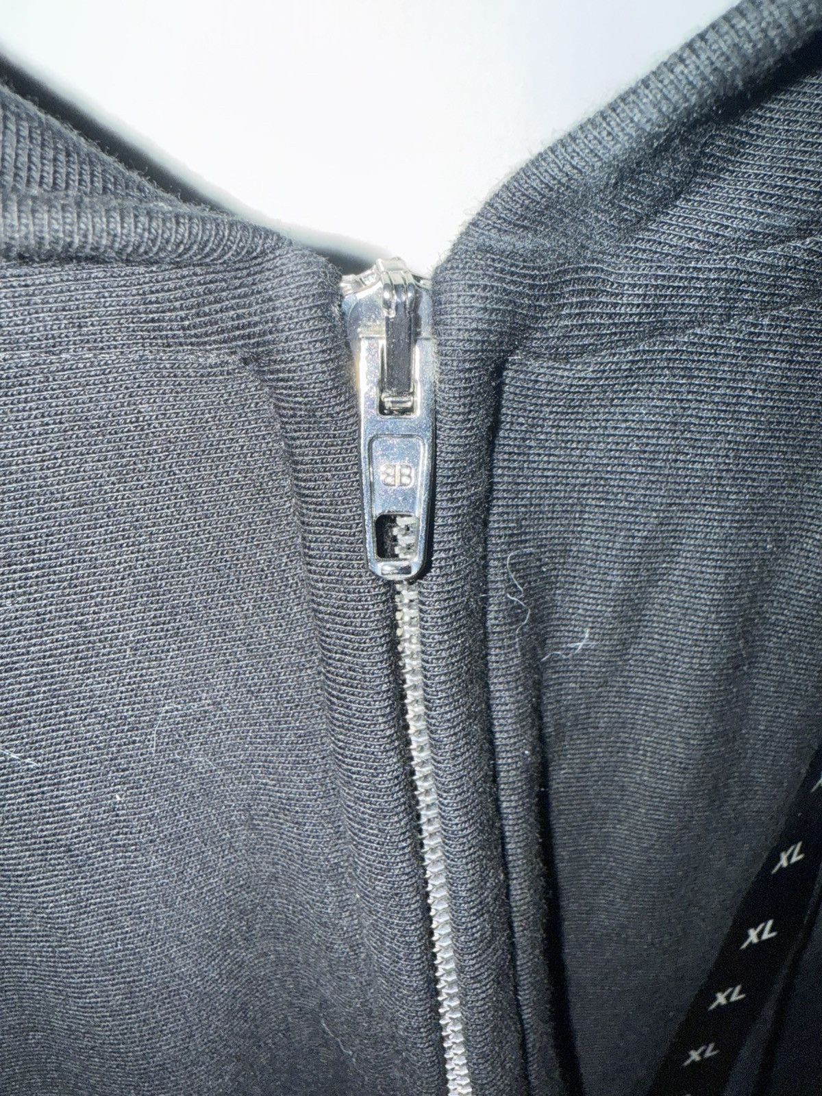 Balenciaga Balenciaga Sticker Jacket/Hoodie YE24 Size US XXL / EU 58 / 5 - 4 Thumbnail