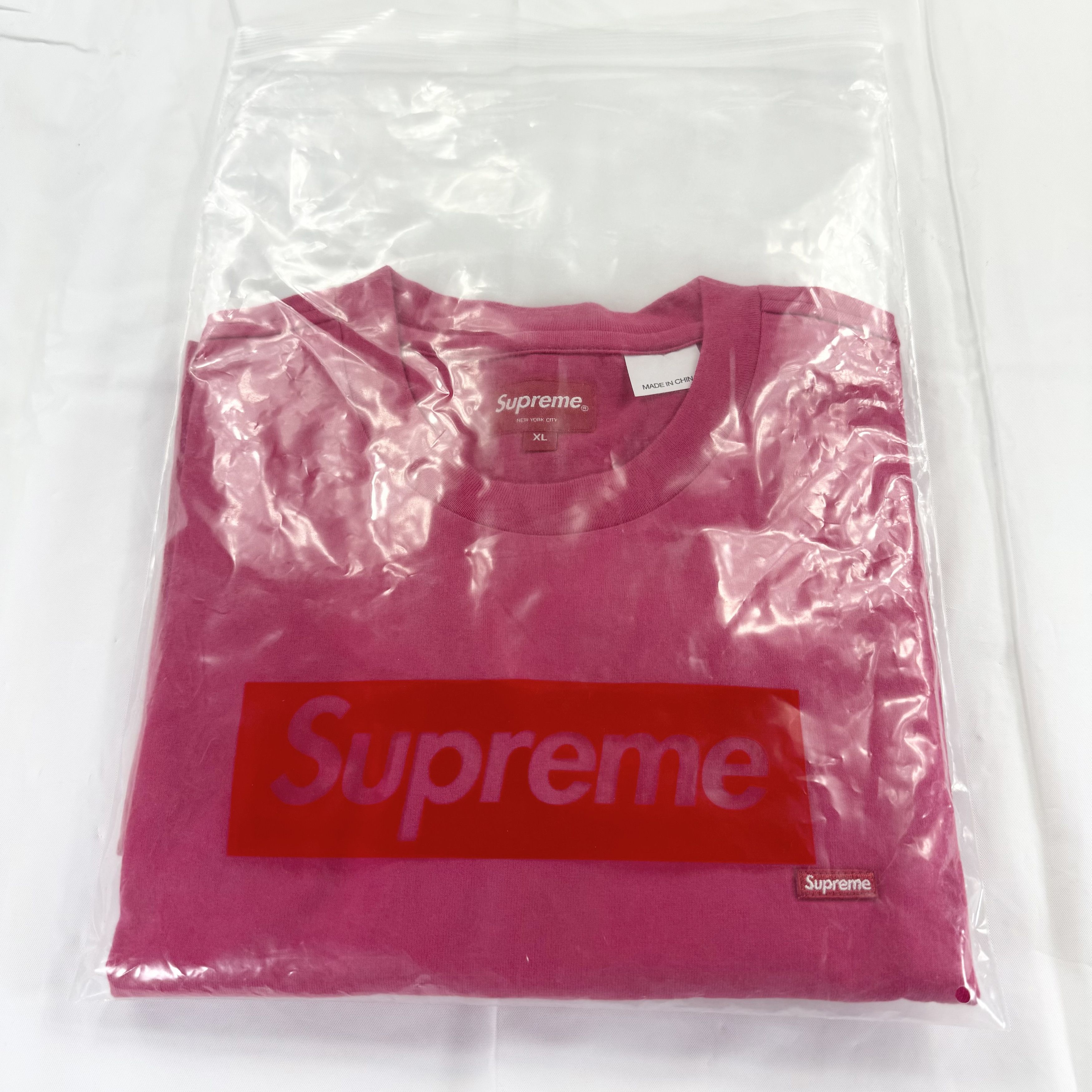 Supreme Supreme Small Box Logo Tee Fuchsia Pink Mens XL T-Shirt Size US XL / EU 56 / 4 - 10 Thumbnail