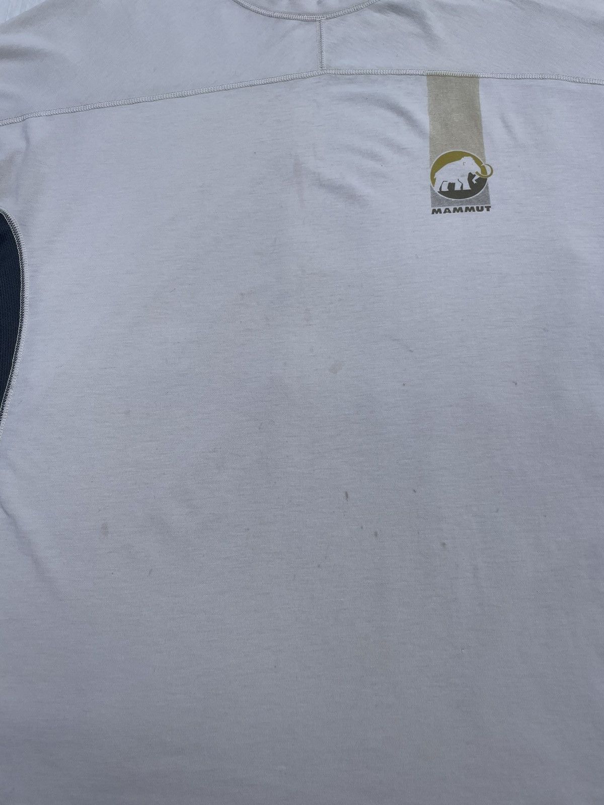 Mammut × Vintage Vintage Mammut T-Shirt Size US L / EU 52-54 / 3 - 3 Thumbnail