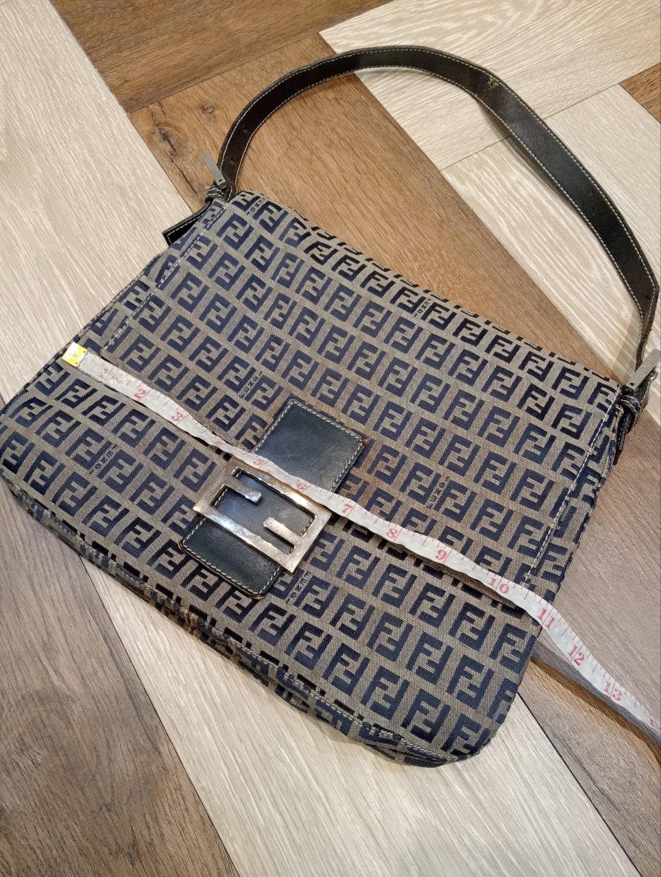 Fendi FENDI ZUCCA MONOGRAM MAMMA BAGUETTE SHOULDER BAG Size ONE SIZE - 20 Thumbnail