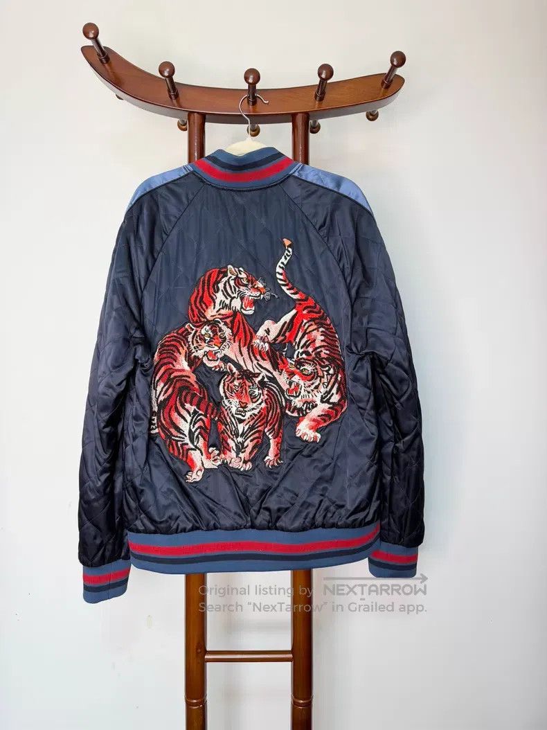 Valentino Valentino Reworked embroidered jacket Size M / US 6-8 / IT 42-44 - 2 Thumbnail