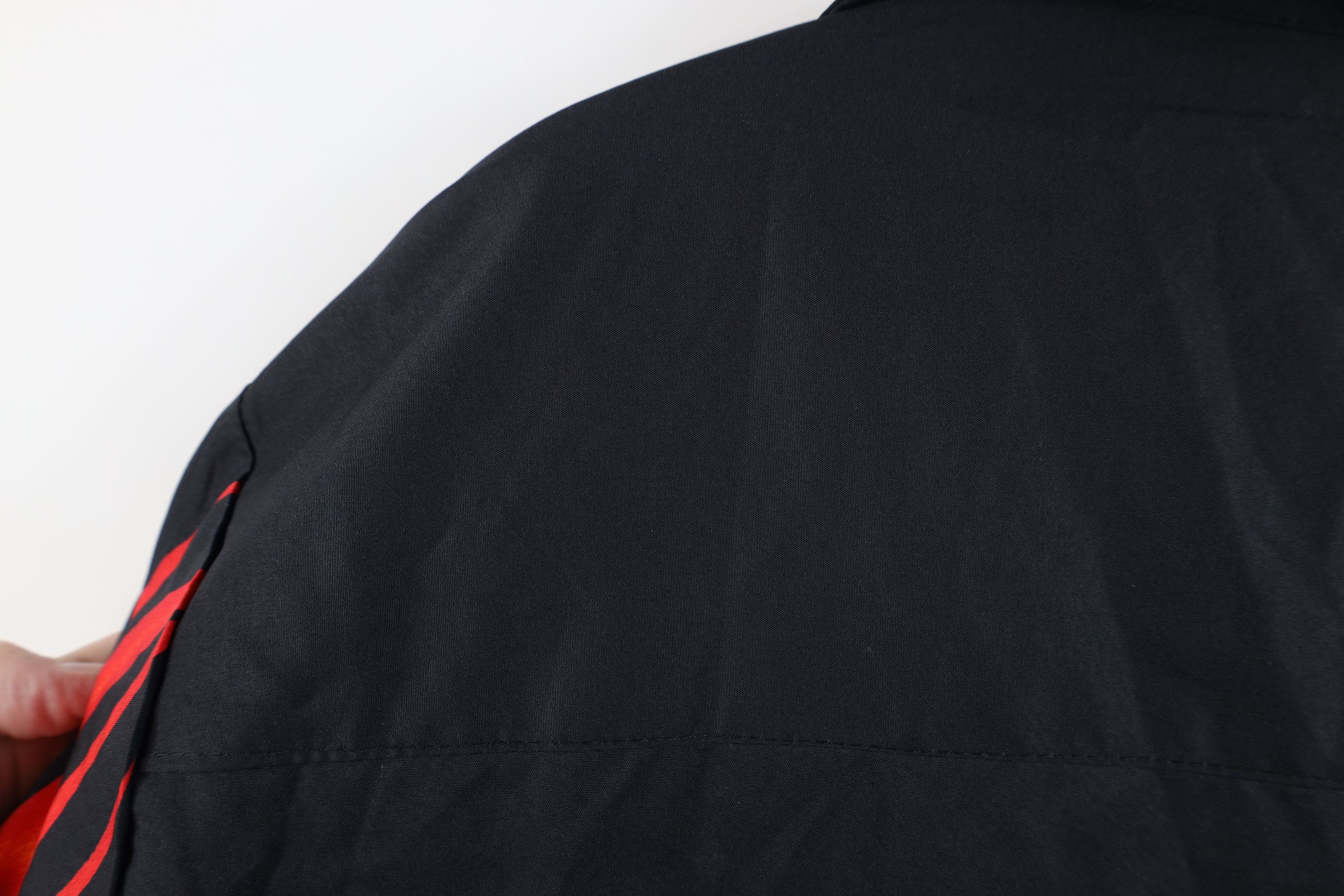Vintage Vintage 90s Y2K Streetwear Fire Flames Collared Button Shirt Size US L / EU 52-54 / 3 - 10 Thumbnail