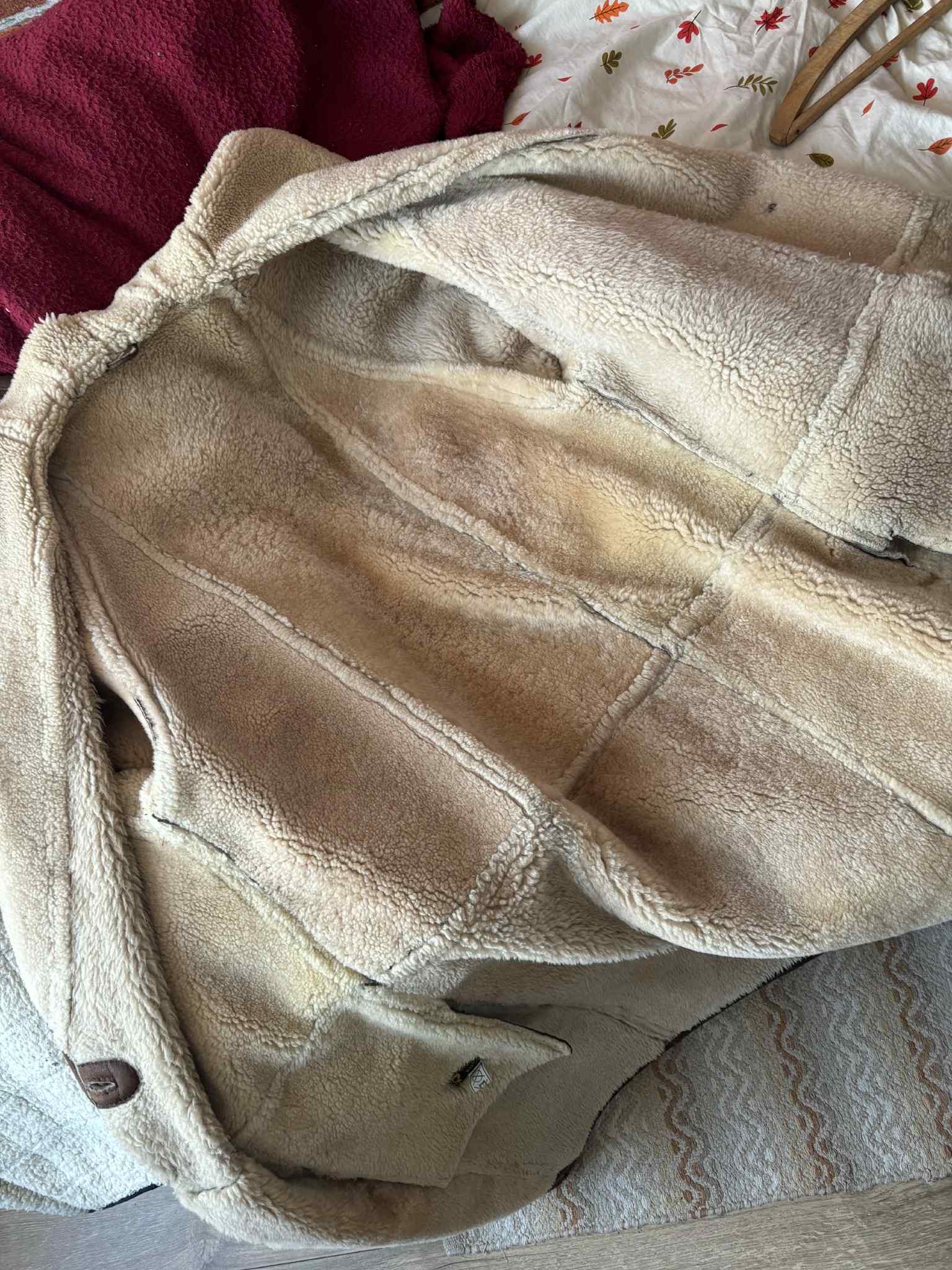 Other burgundy long sheepskin coat women's vintage 1980s natural Size XL / US 12-14 / IT 48-50 - 6 Thumbnail