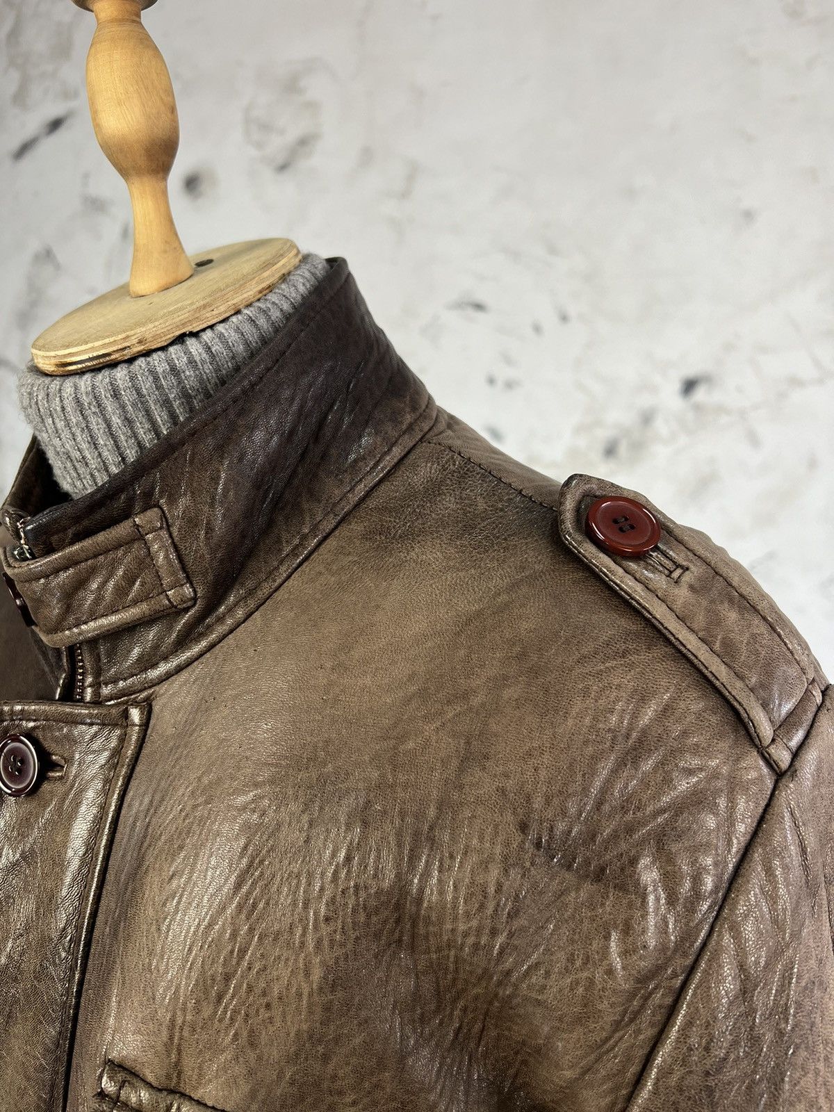 Genuine Leather Vintage HM Since 1976 Leather Jacket Size L - XL Size US XL / EU 56 / 4 - 5 Thumbnail