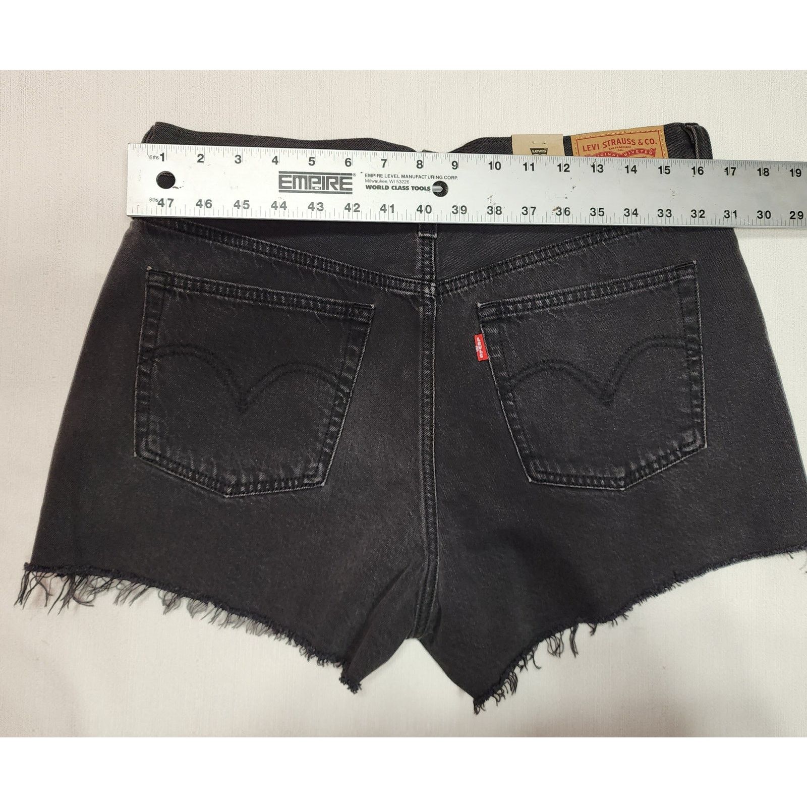 Levi's Levi's women's shorts 501 button fly W31'' Size 31" - 4 Thumbnail