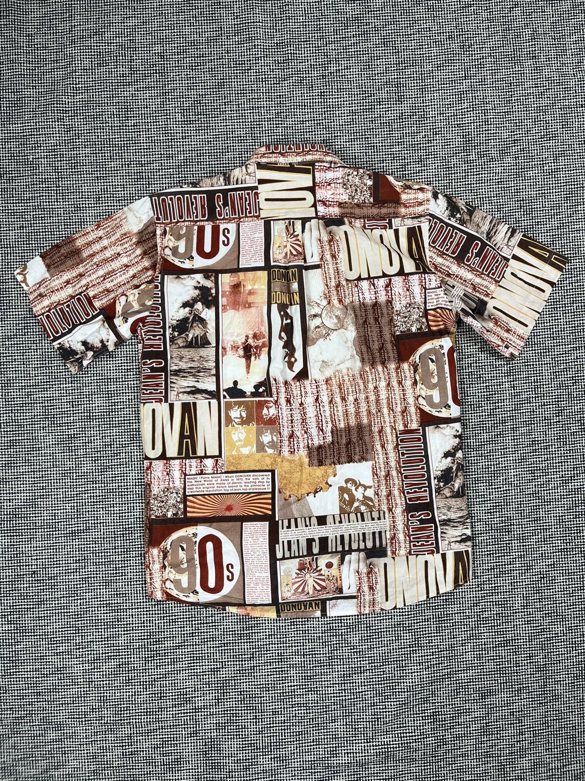 Japanese Brand × Vintage vintage newspaper style pop art button up shirt Size US M / EU 48-50 / 2 - 4 Thumbnail