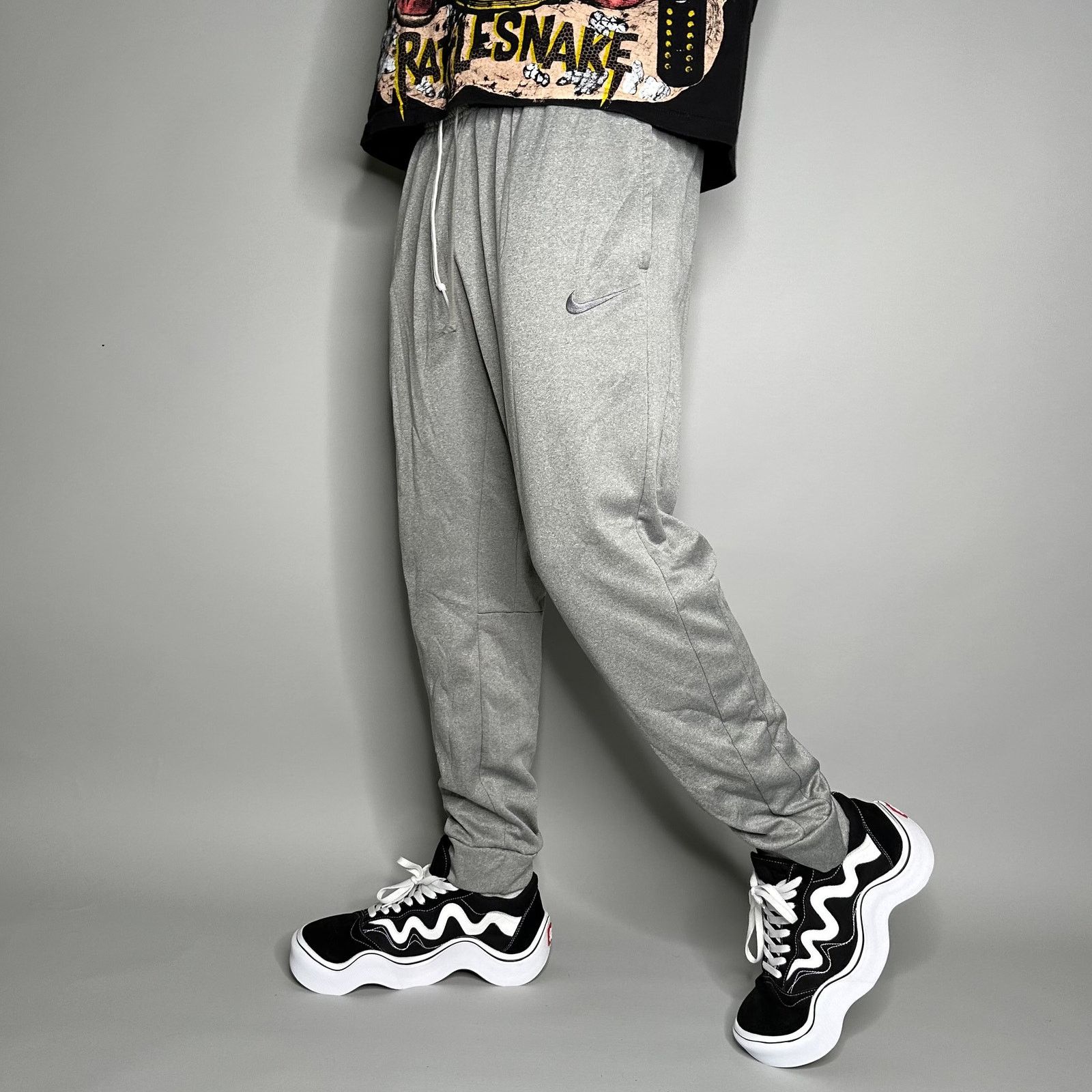 Nike polyester sweatpants hotsell